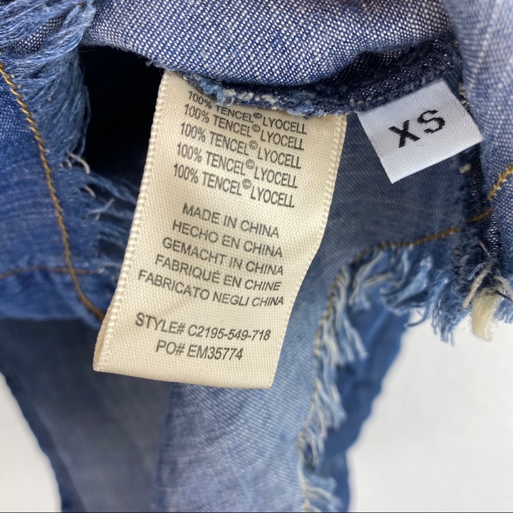 Cloth & Stone Chambray Denim Fringe Hem Shirt XS - Picture 7 of 7